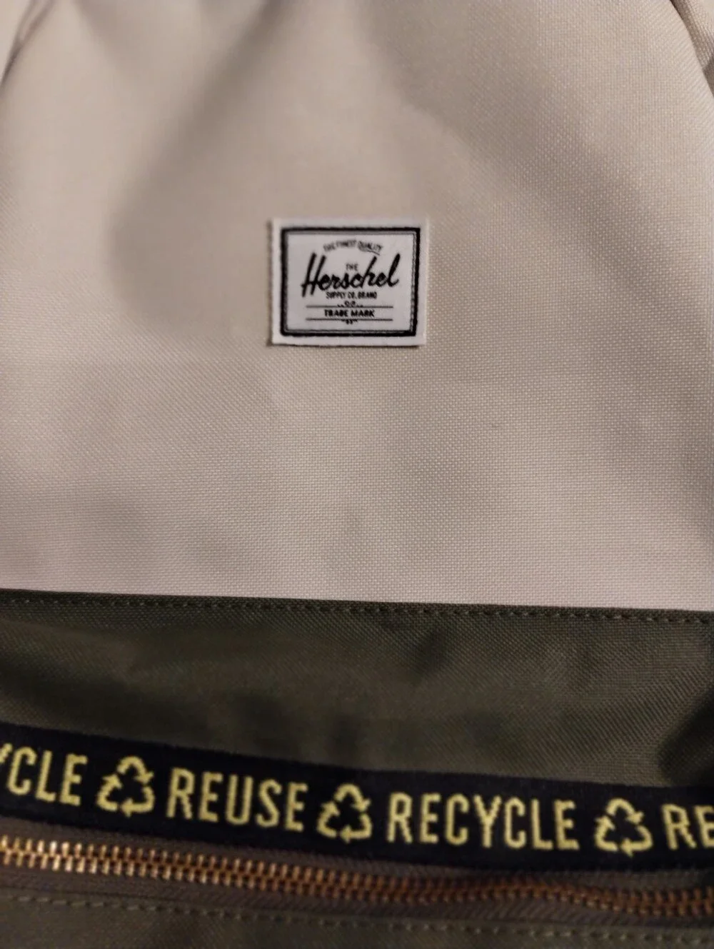 Herschel Nova Mid-Volume Eco Backpack Ivory Olive Green Recycle Reuse 18L